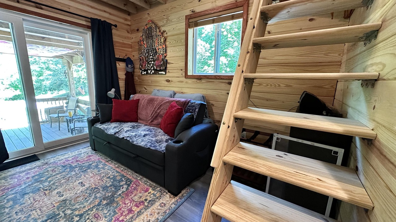 Photo of Livingroom in Stanton