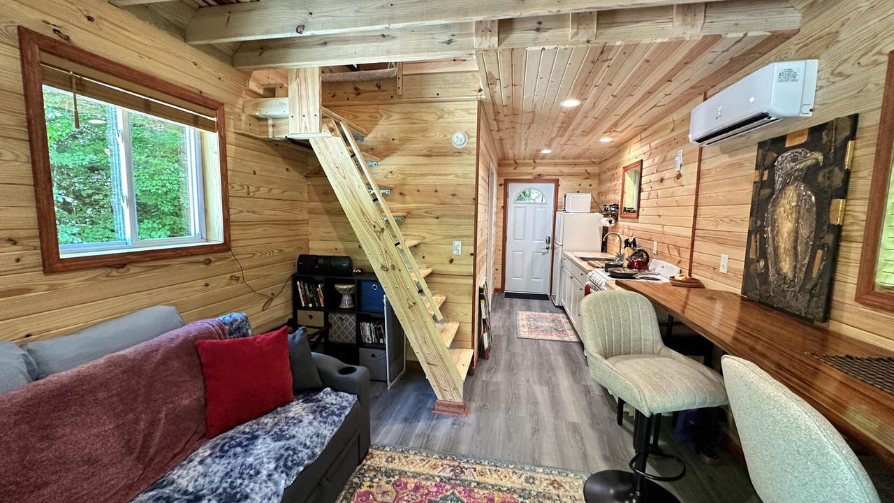 Photo of Livingroom in Stanton