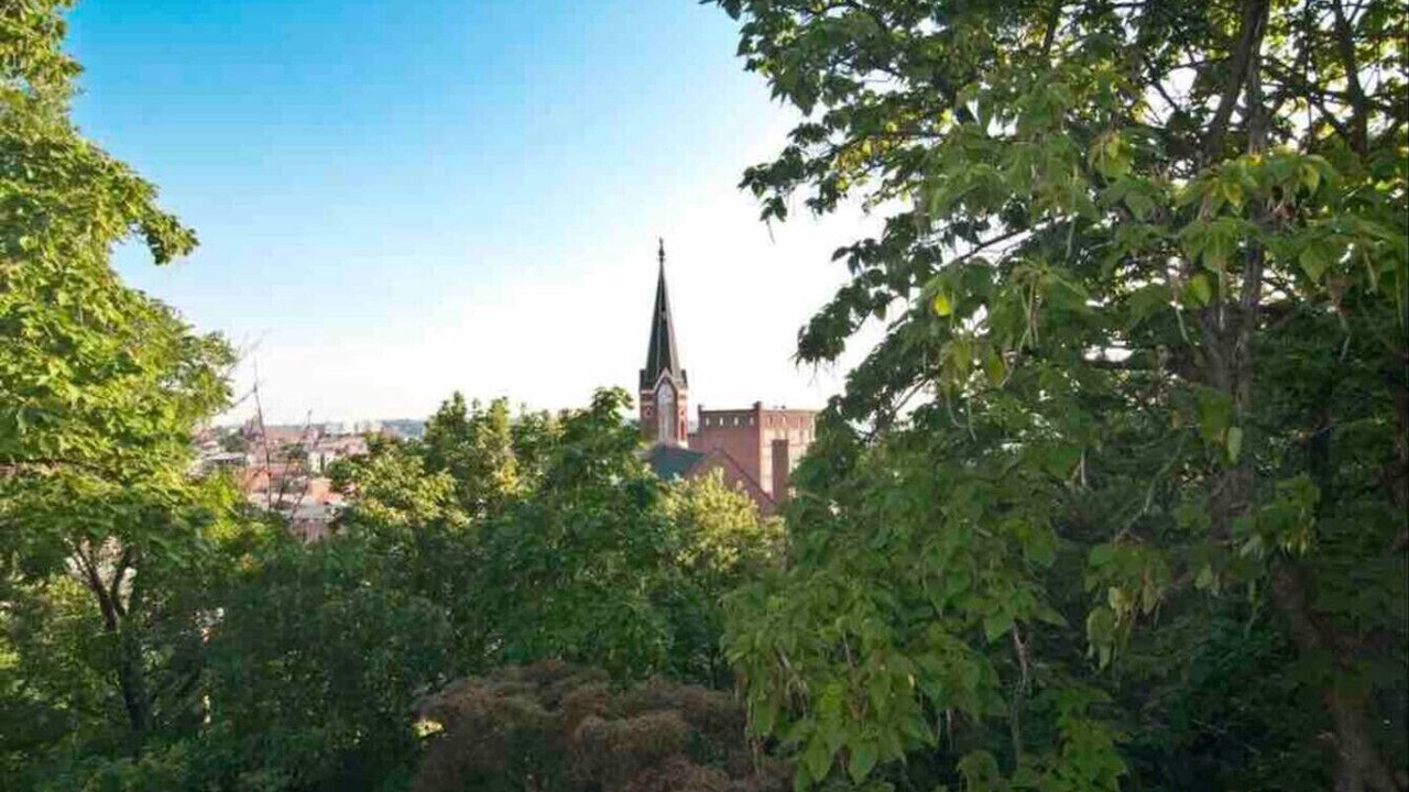 Photo of Others in Over-the-Rhine