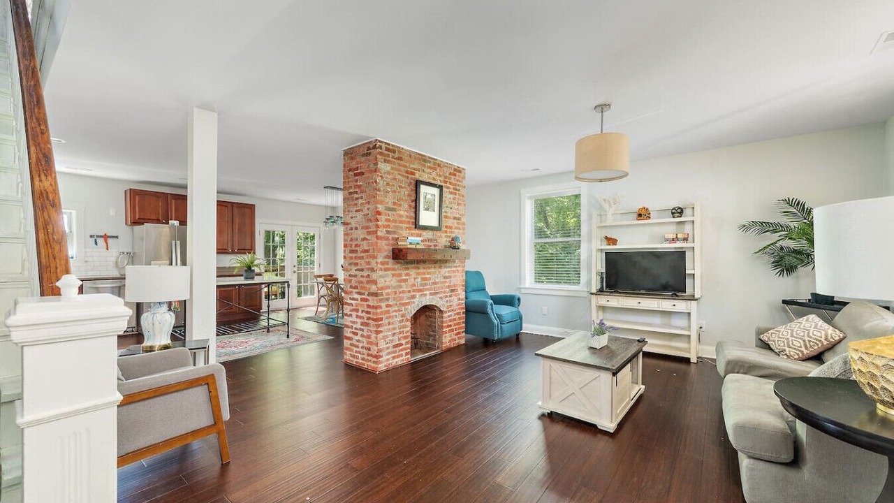 Photo of Livingroom in Over-the-Rhine