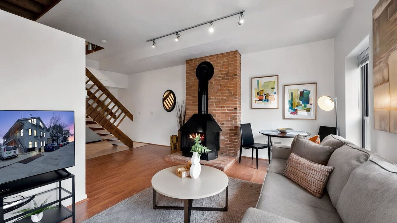 Photo of Livingroom in Mount Adams