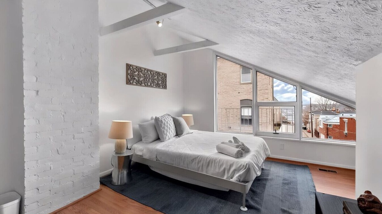 Photo of Bedroom in Mount Adams