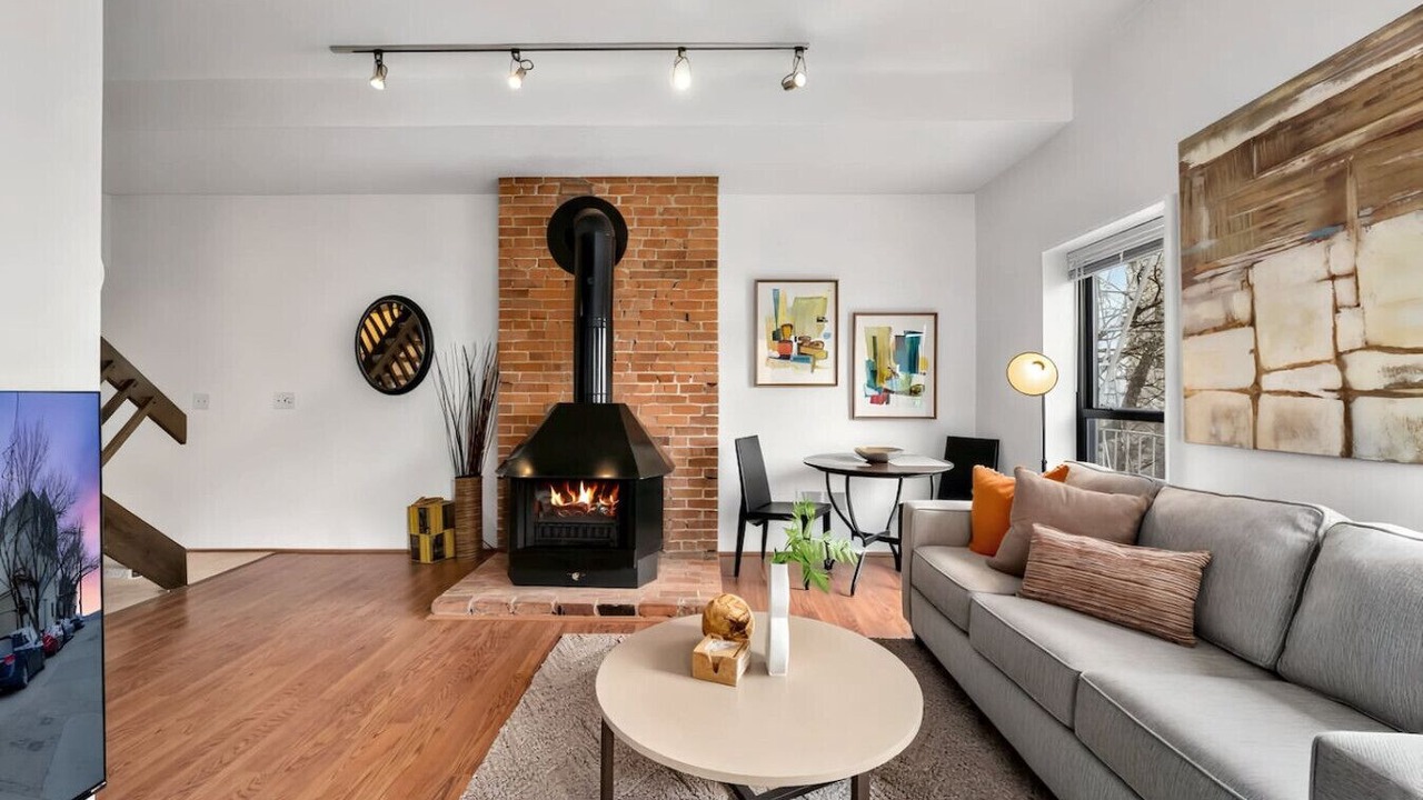 Photo of Livingroom in Mount Adams