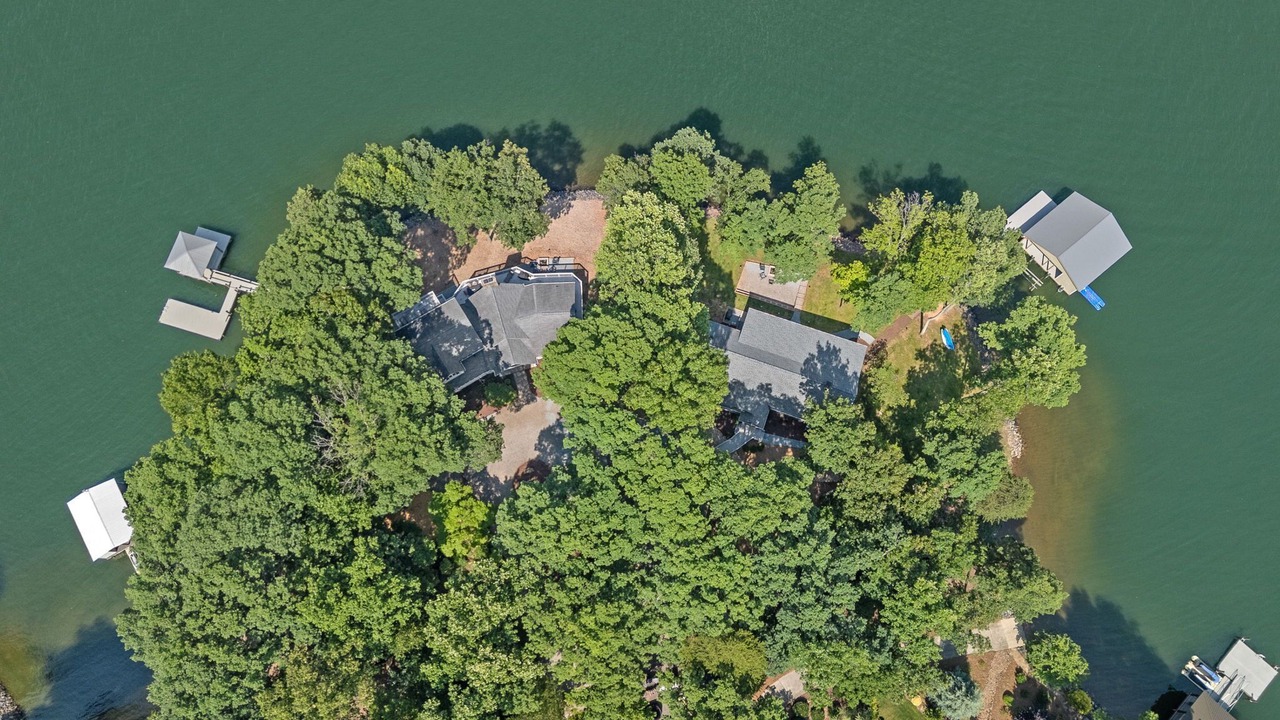 Photo of Outdoor in Mayhew