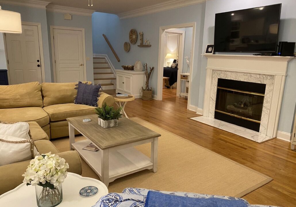 Photo of Livingroom in North Litchfield Beach