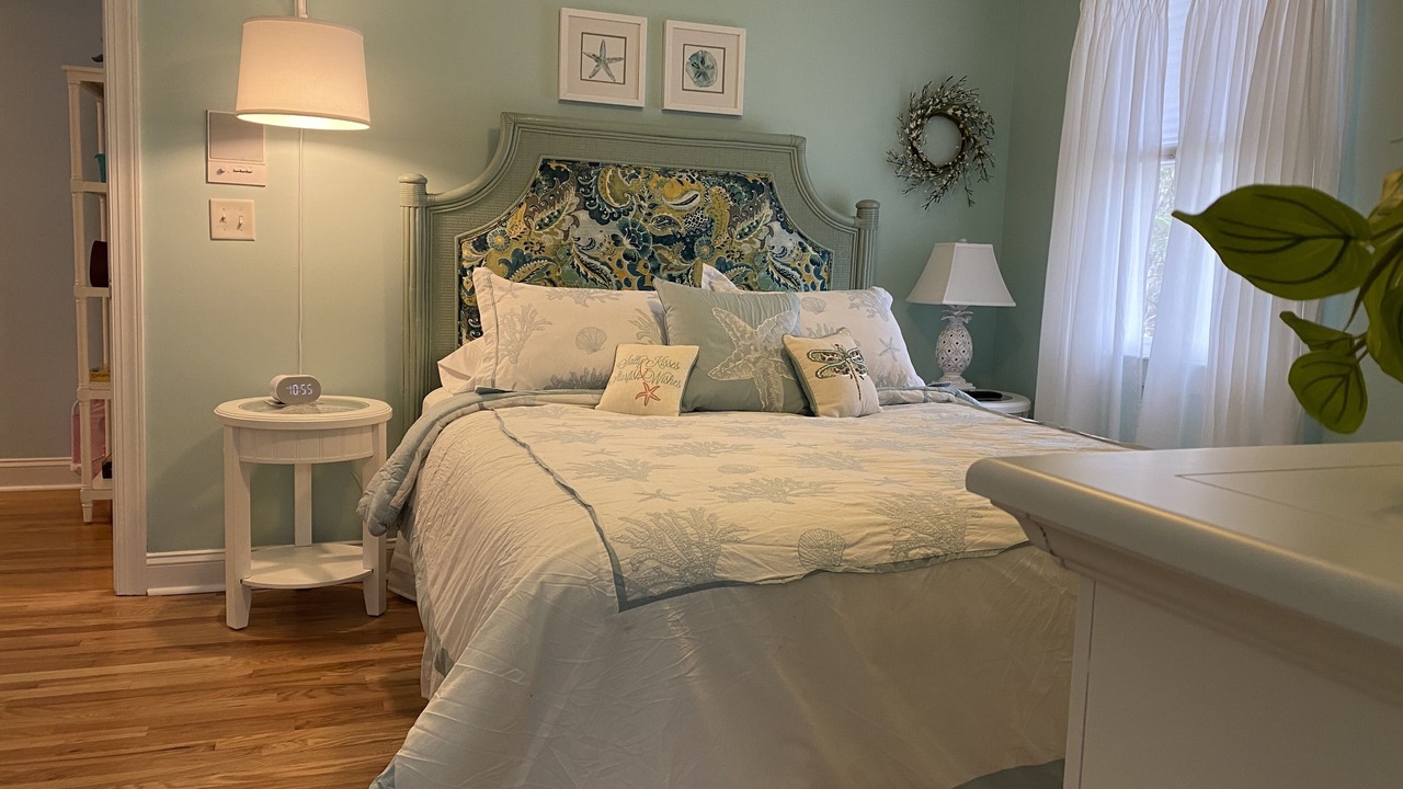 Photo of Bedroom in North Litchfield Beach
