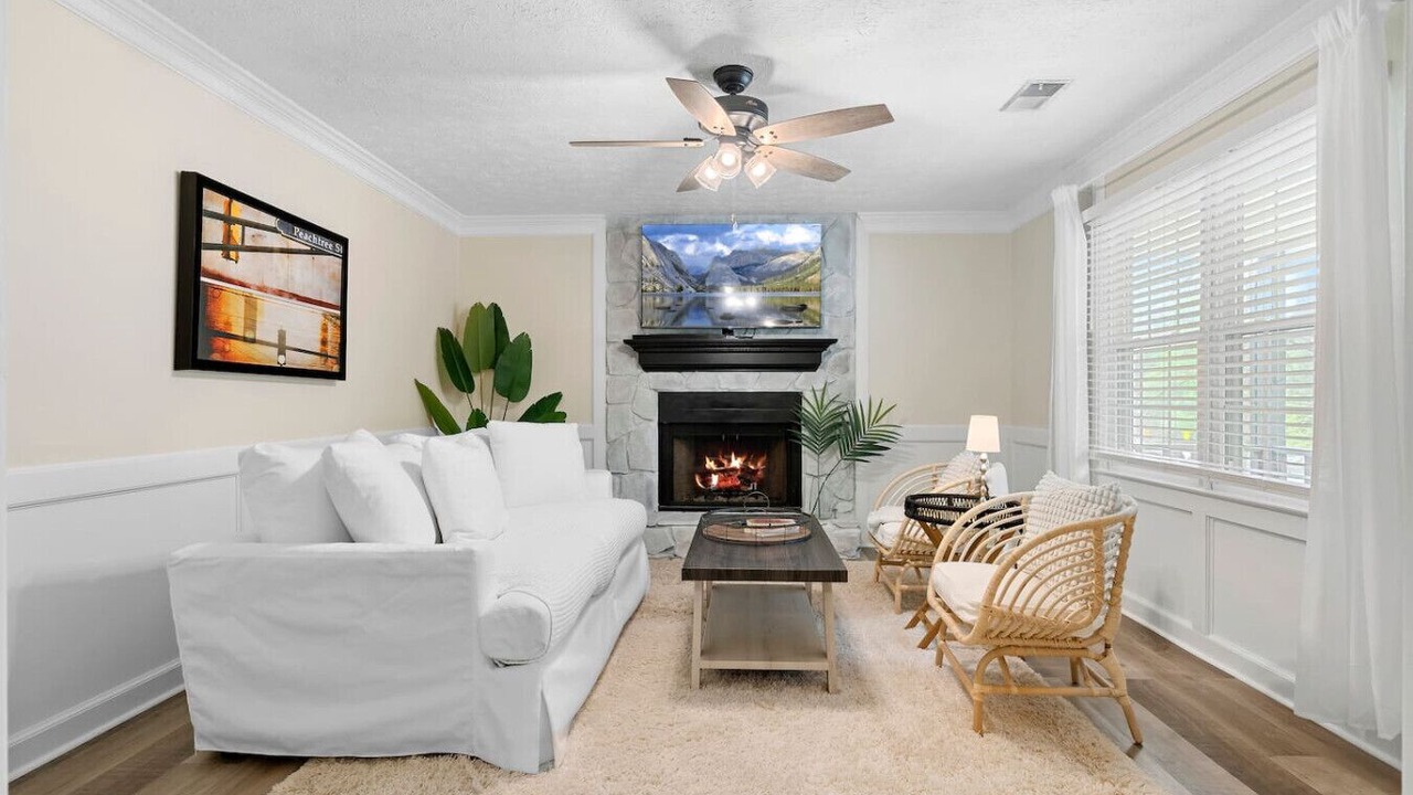 Photo of Livingroom in Marietta
