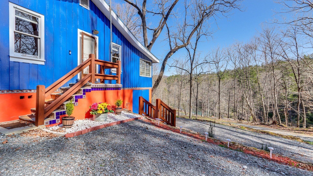 Photo of Outdoor in Raccoon Ridge