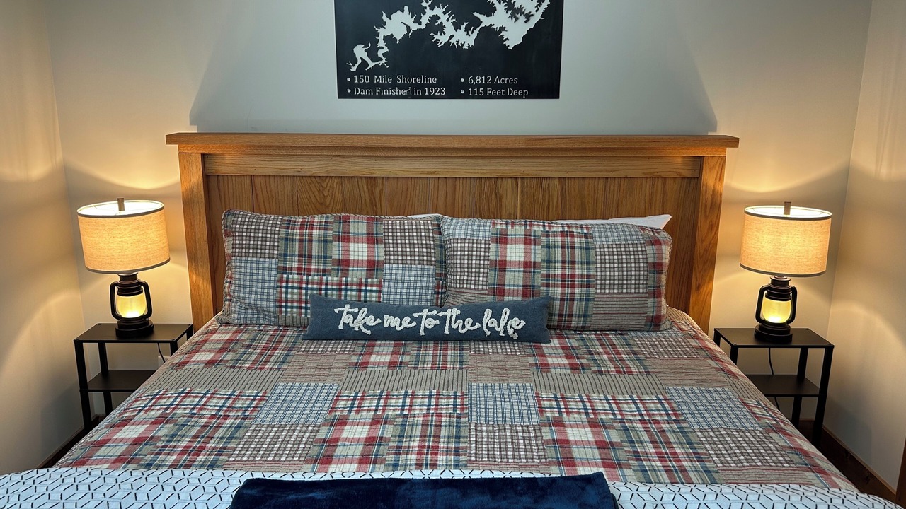 Photo of Bedroom in Nebo