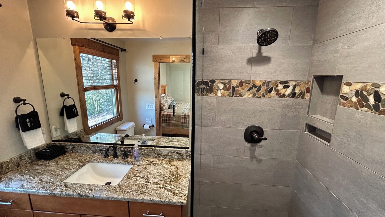 Photo of Bathroom in Nebo