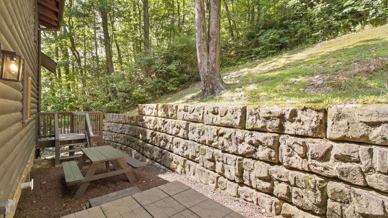 Photo of Patio Balcony in Blowing Rock