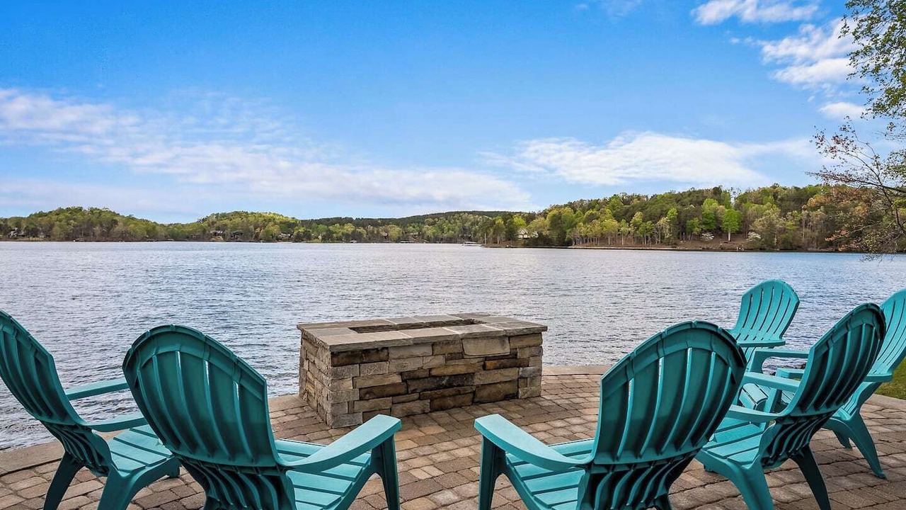 Photo of Patio Balcony in Six Mile