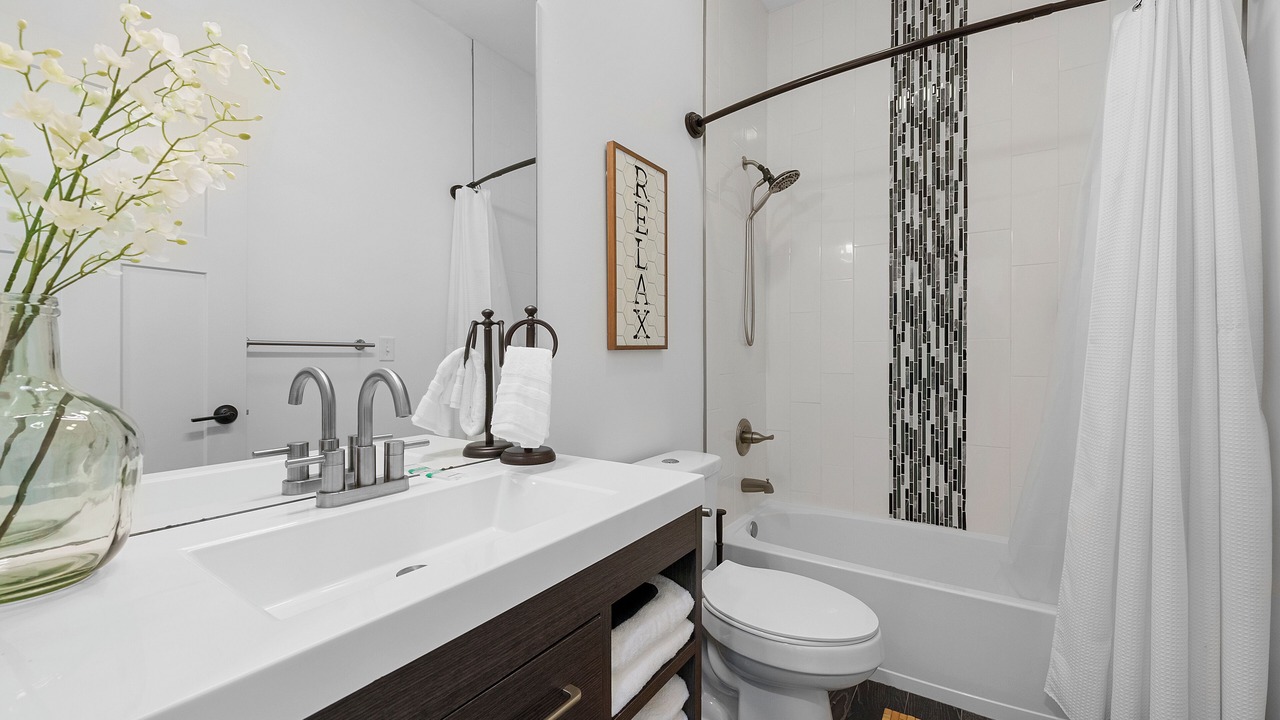 Photo of Bathroom in Near East Columbus