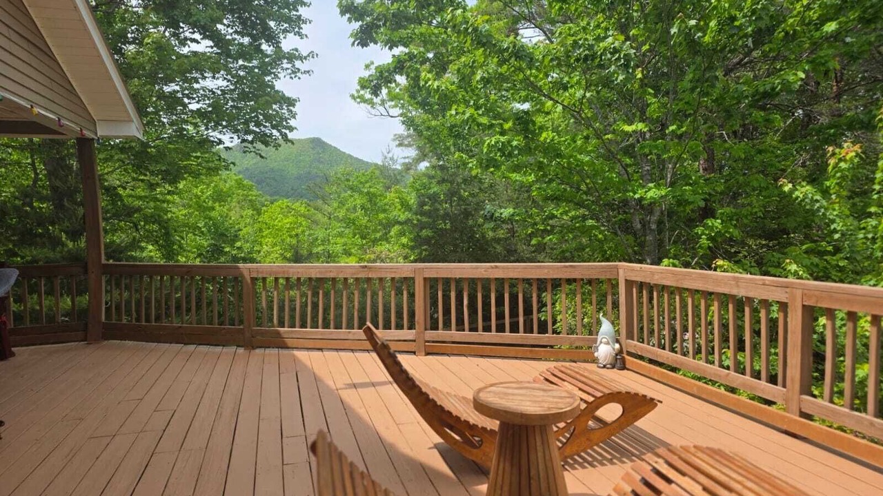 Photo of Outdoor in Hiawassee
