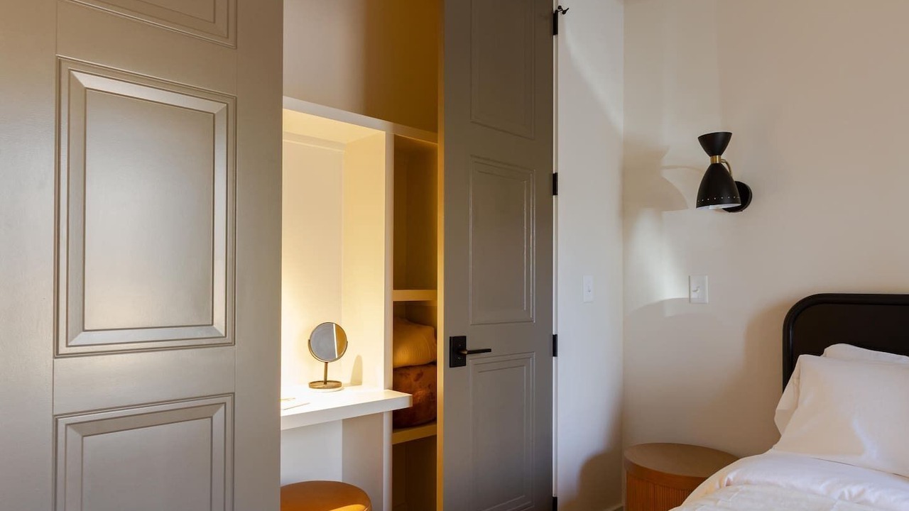 Photo of Bedroom in Gnaw Bone