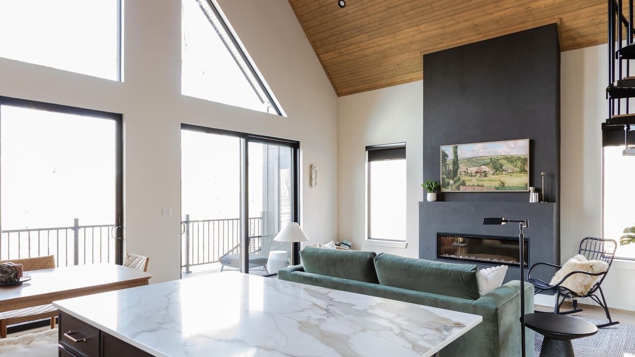 Photo of Livingroom in Gnaw Bone