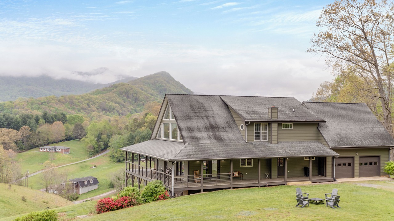 Photo of Outdoor in Waynesville