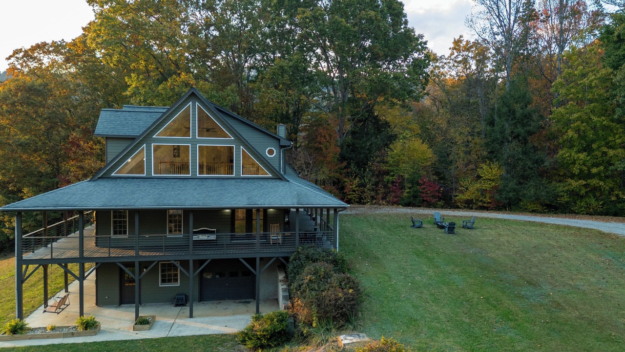 Photo of Outdoor in Waynesville