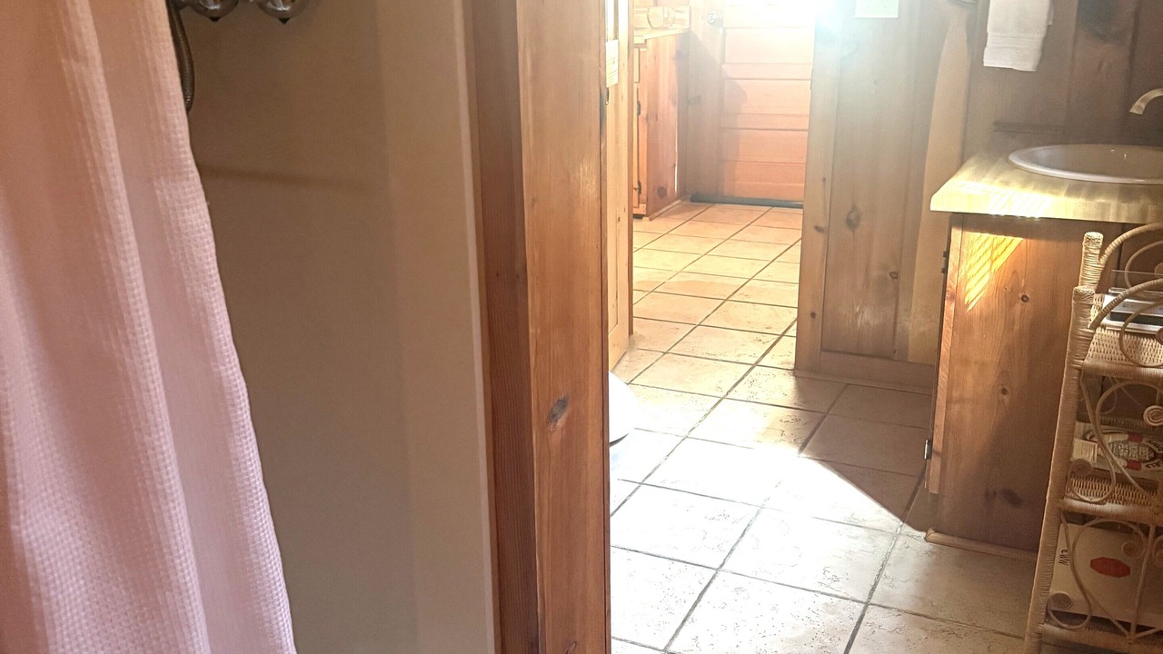 Photo of Bathroom in Highlands