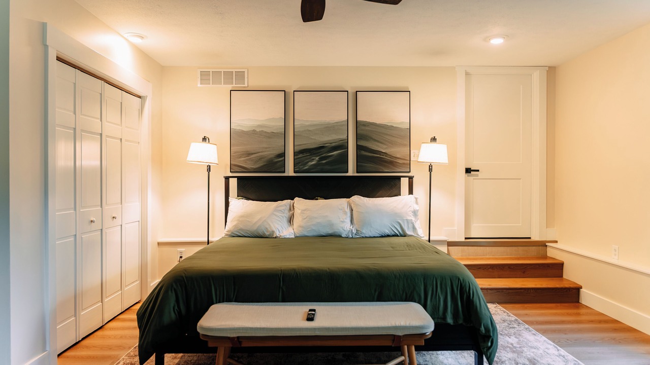 Photo of Bedroom in Shoals