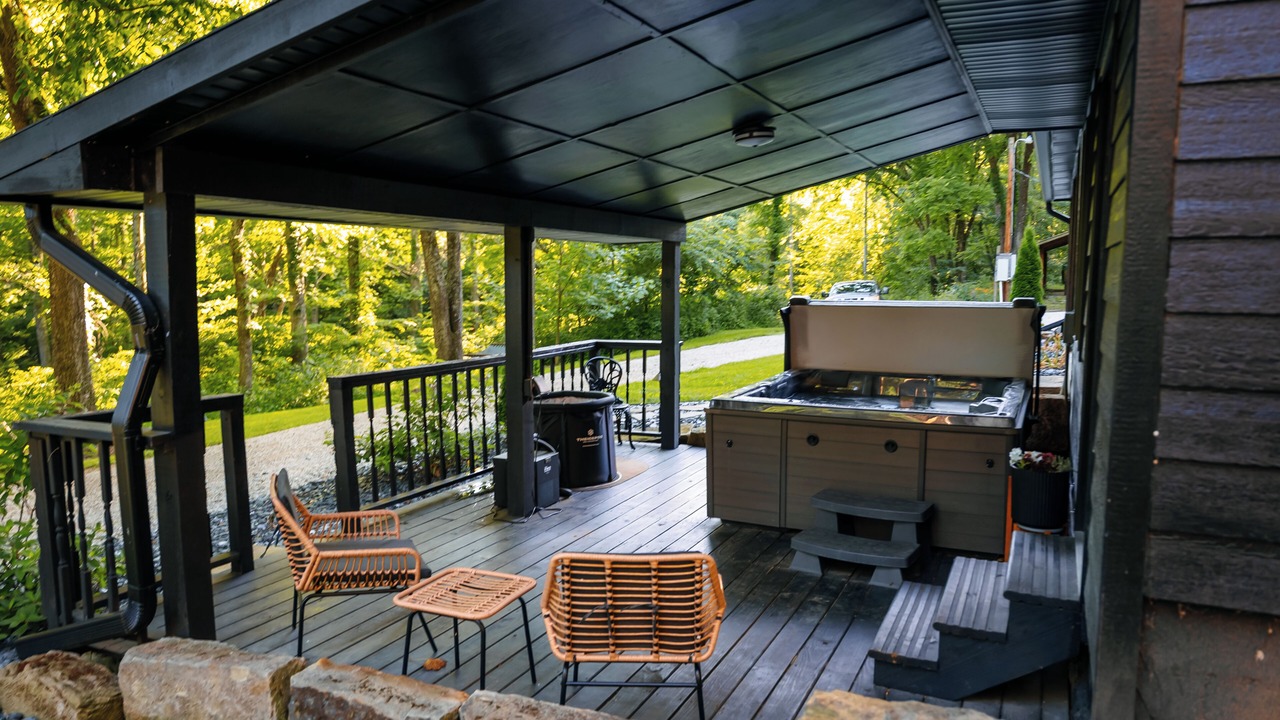 Photo of Patio Balcony in Shoals
