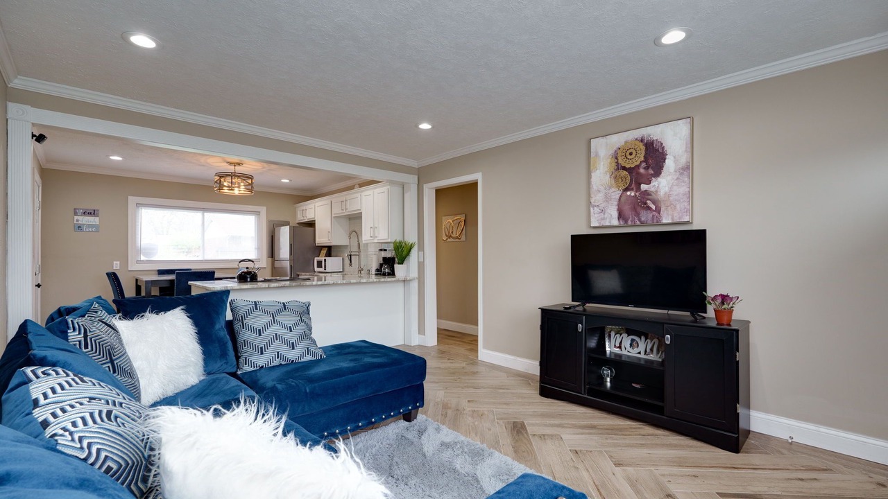 Photo of Livingroom in Trotwood