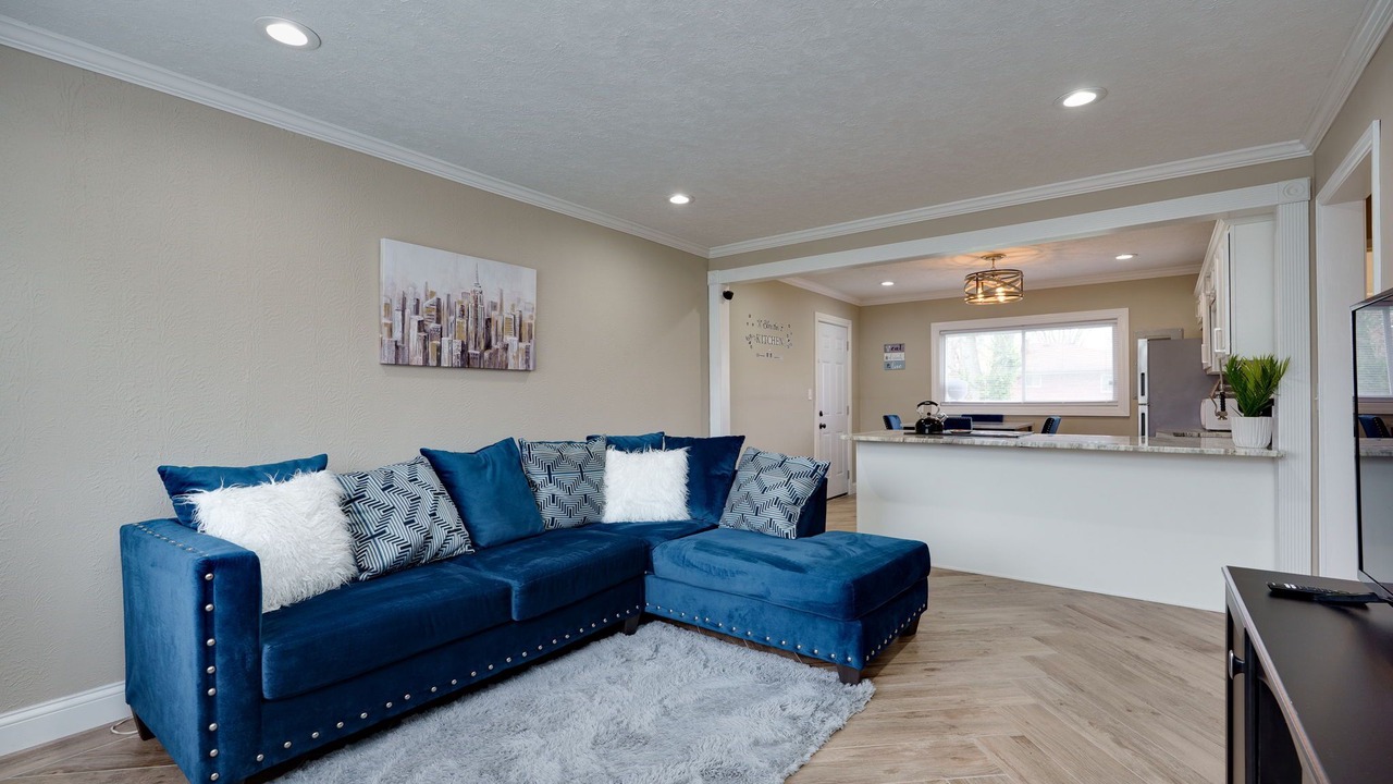 Photo of Livingroom in Trotwood