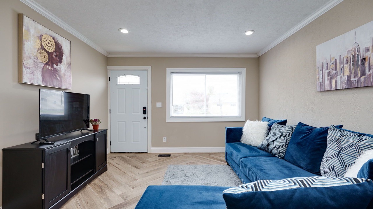 Photo of Livingroom in Trotwood