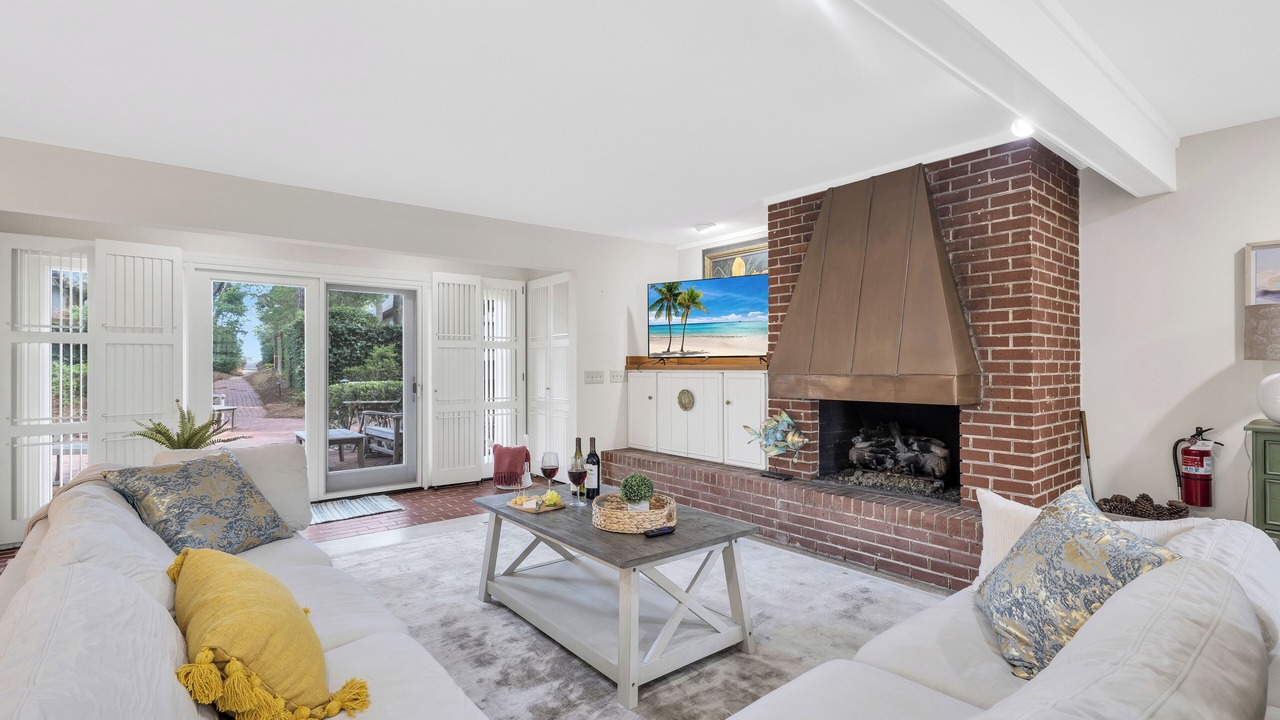 Photo of Livingroom in Beach Lagoon