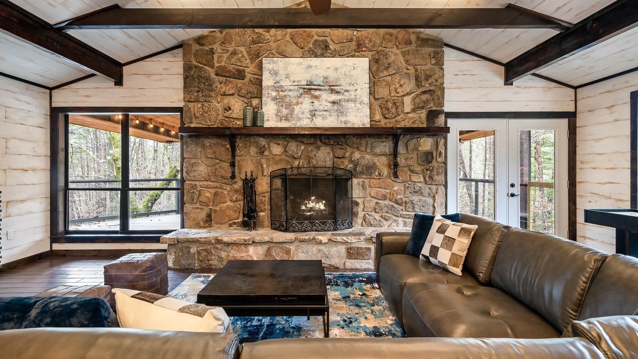 Photo of Livingroom in Caton