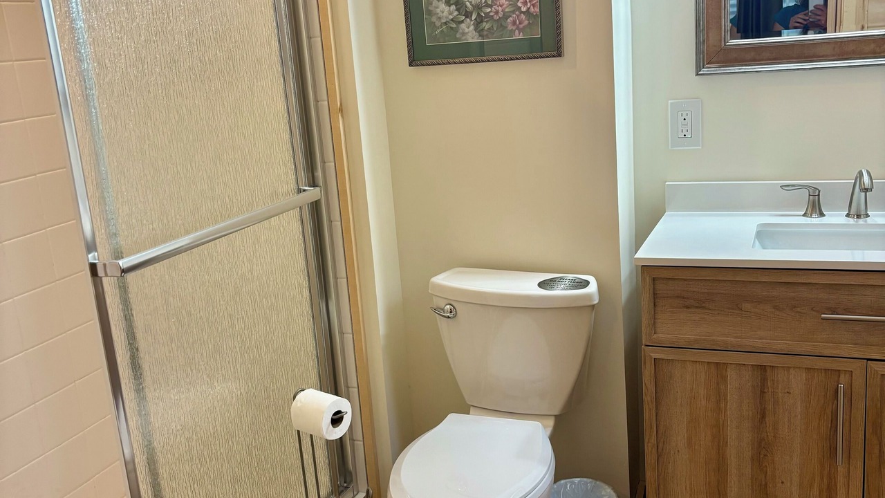 Photo of Bathroom in Fairview