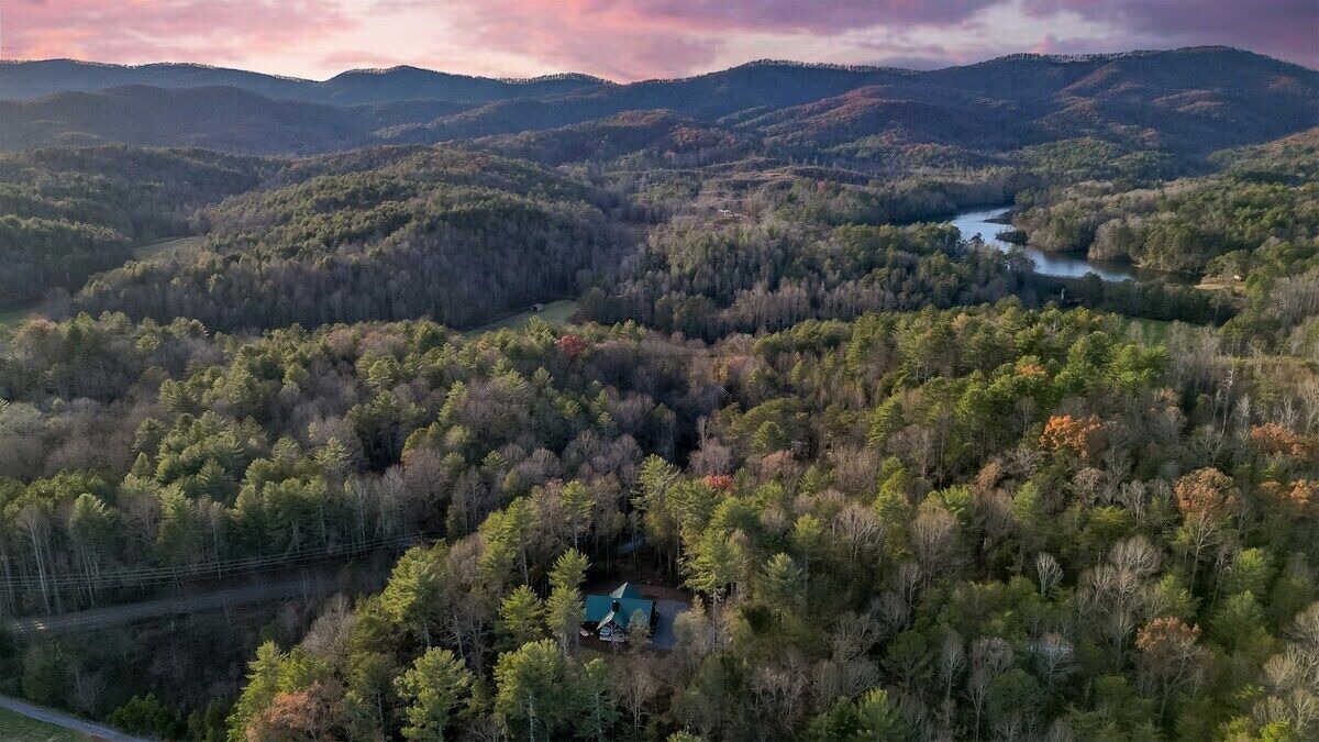 Photo of Others in Ellijay
