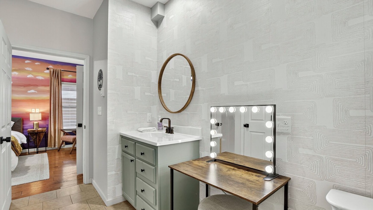 Photo of Bathroom in Candler