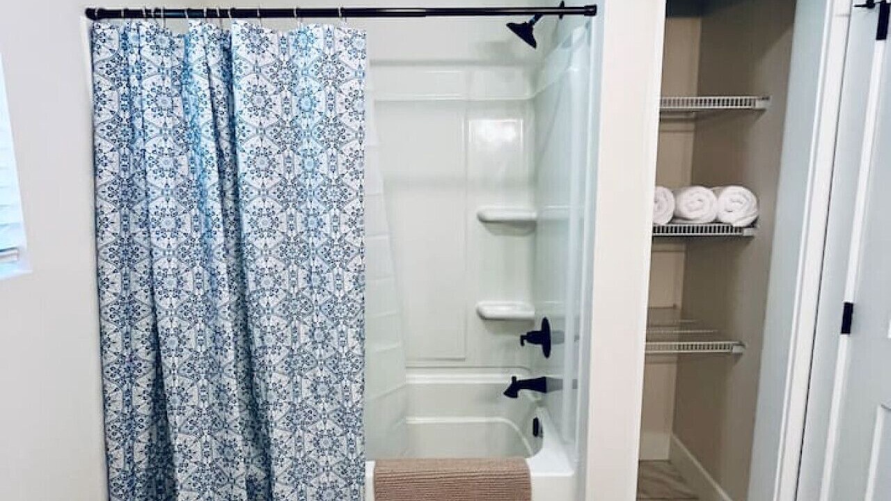 Photo of Bathroom in Greenway