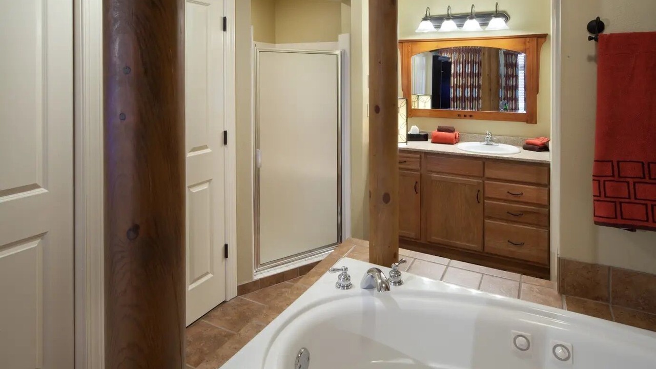 Photo of Bathroom in Gatlinburg