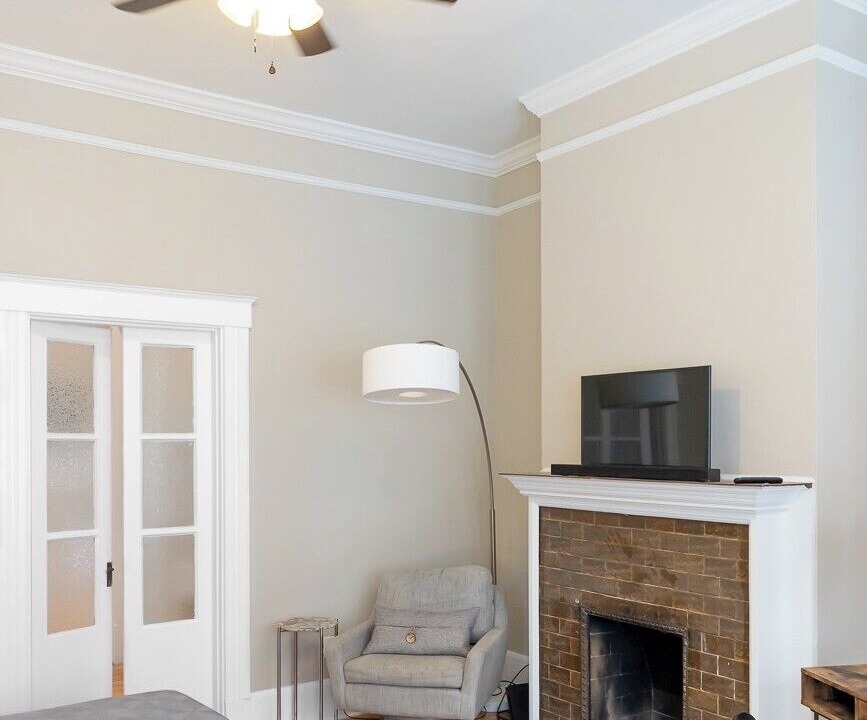 Photo of Livingroom in Walnut Hills