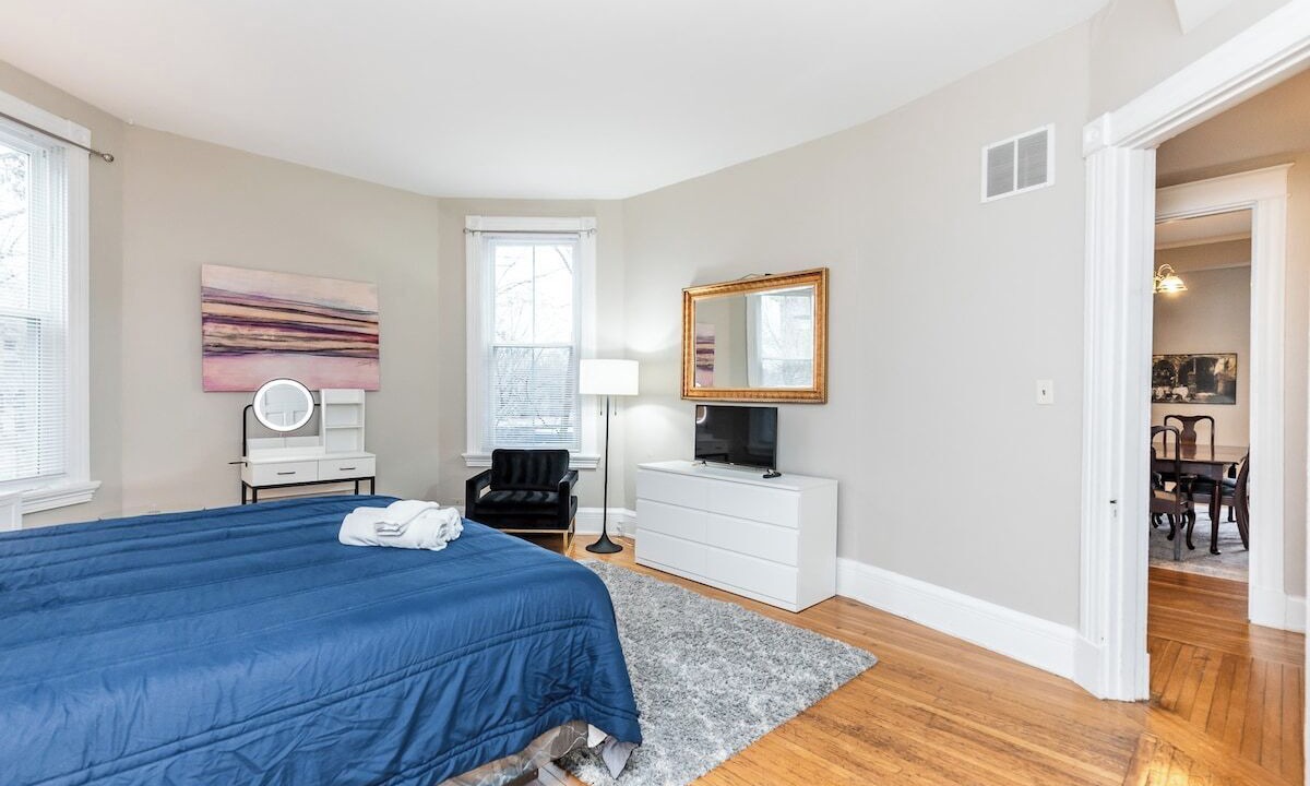 Photo of Bedroom in Walnut Hills