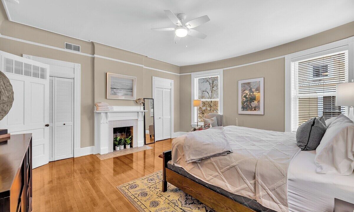Photo of Bedroom in Walnut Hills