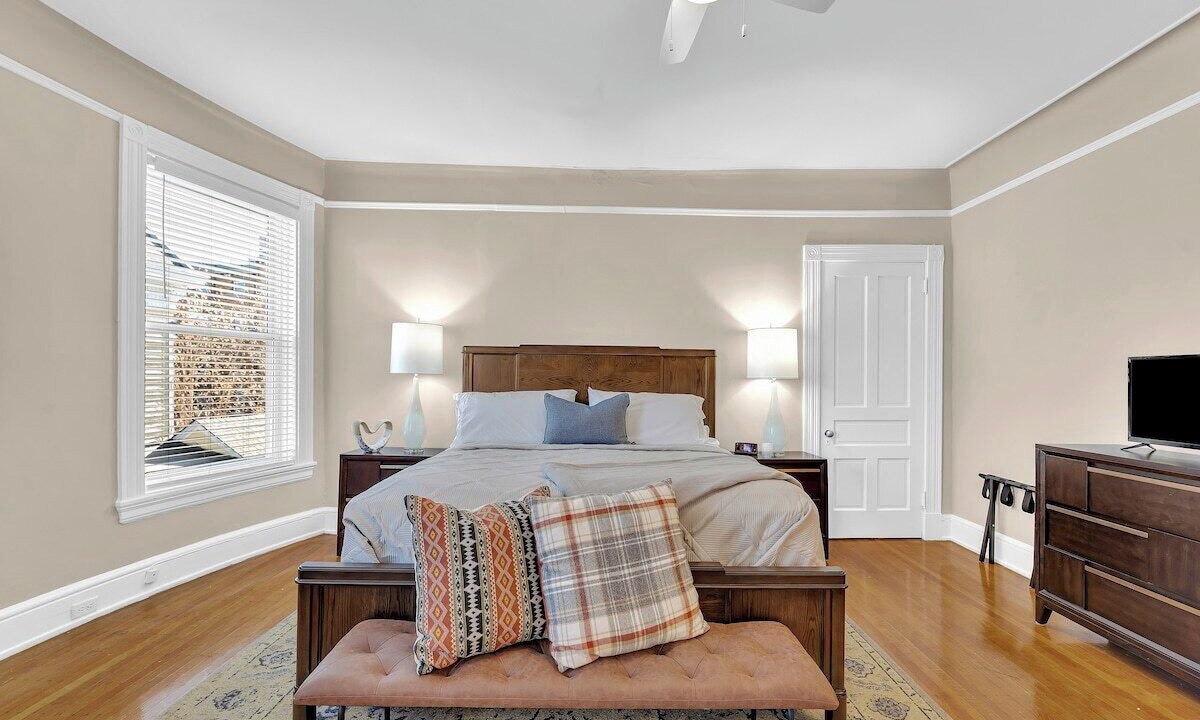 Photo of Bedroom in Walnut Hills