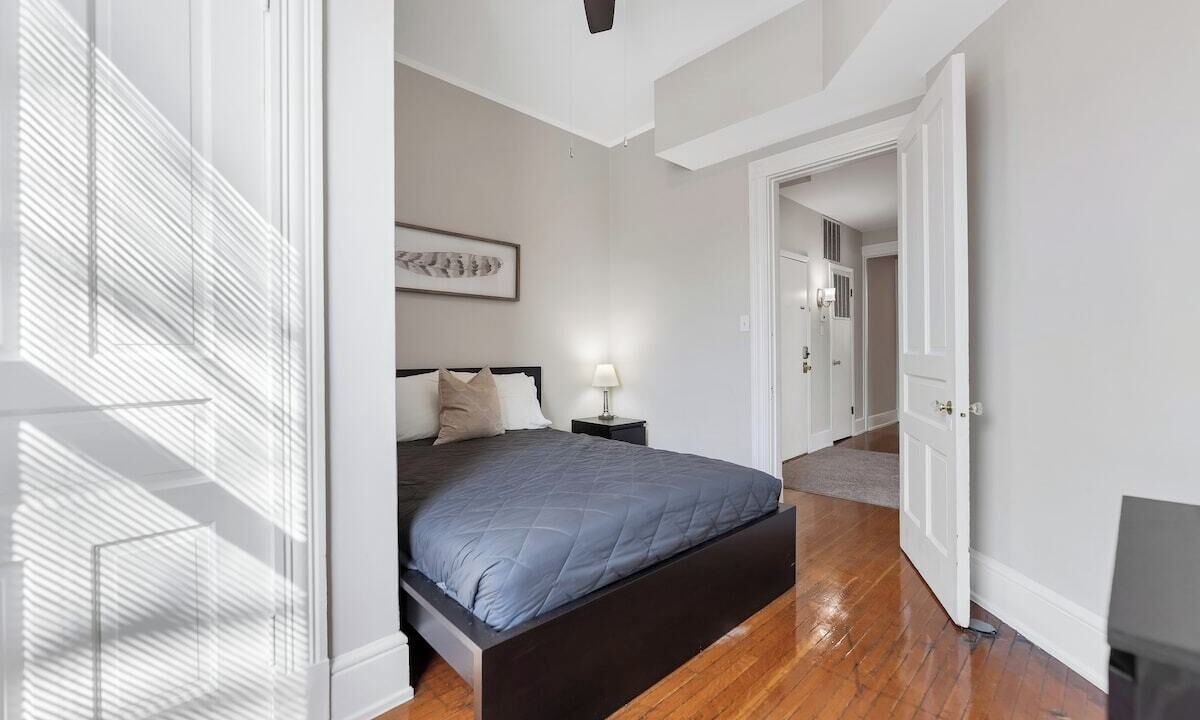 Photo of Bedroom in Walnut Hills