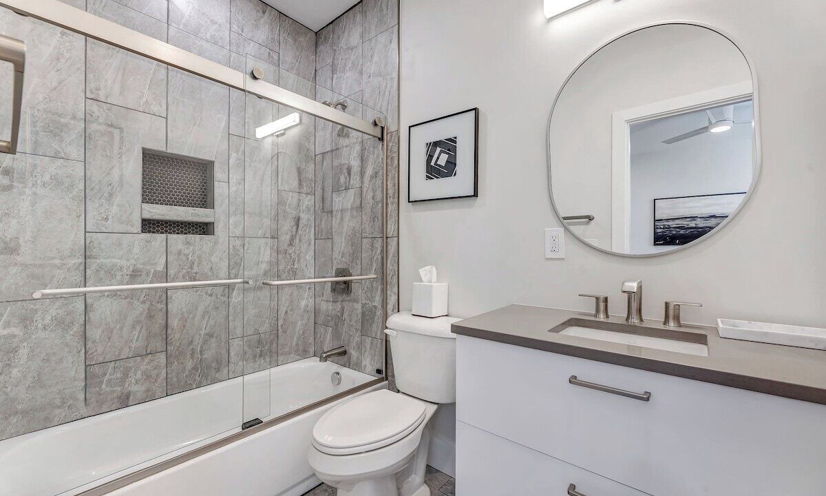 Photo of Bathroom in Walnut Hills
