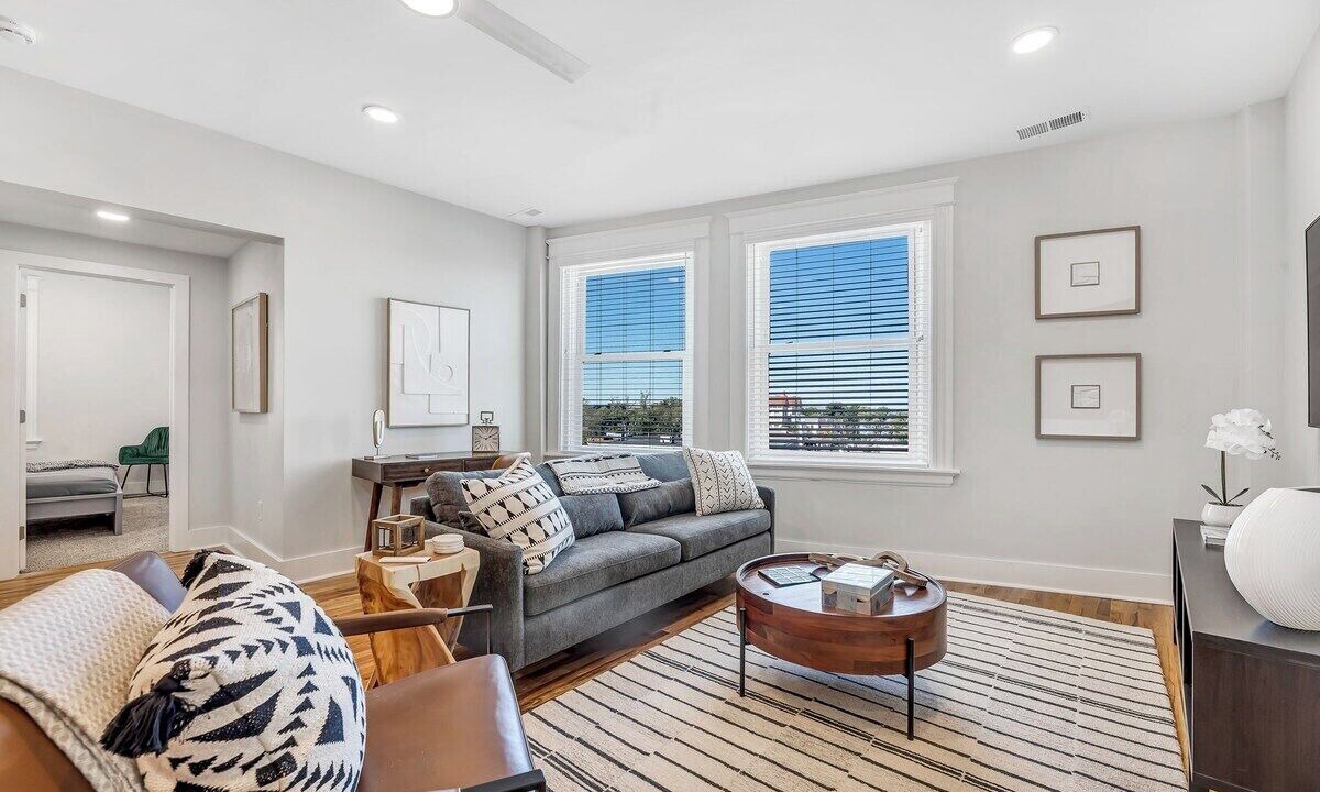 Photo of Livingroom in Walnut Hills