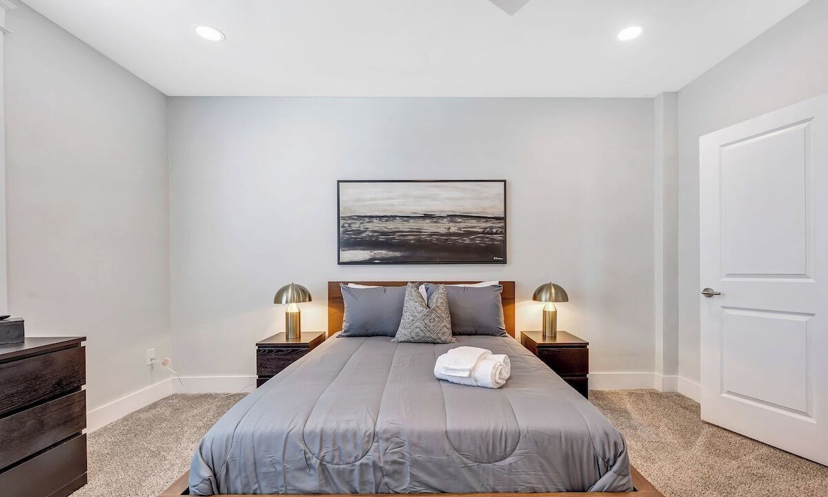 Photo of Bedroom in Walnut Hills
