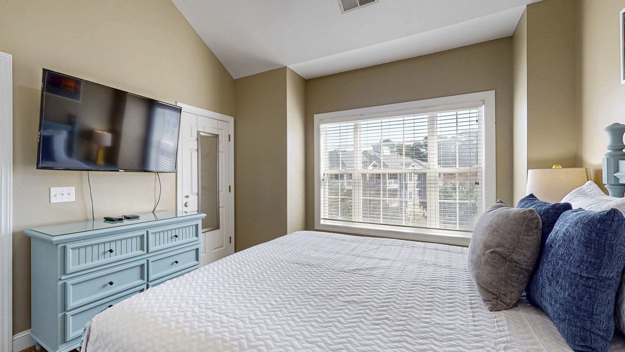 Photo of Bedroom in Central Myrtle Beach