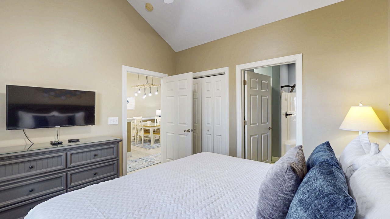 Photo of Bedroom in Central Myrtle Beach