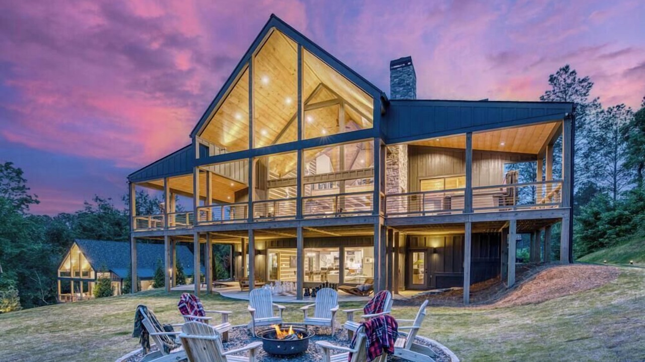 Photo of Patio Balcony in Ellijay