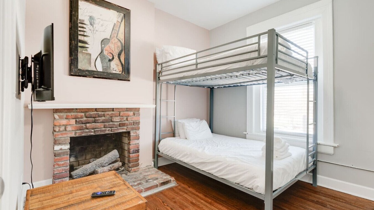 Photo of Bedroom in West End