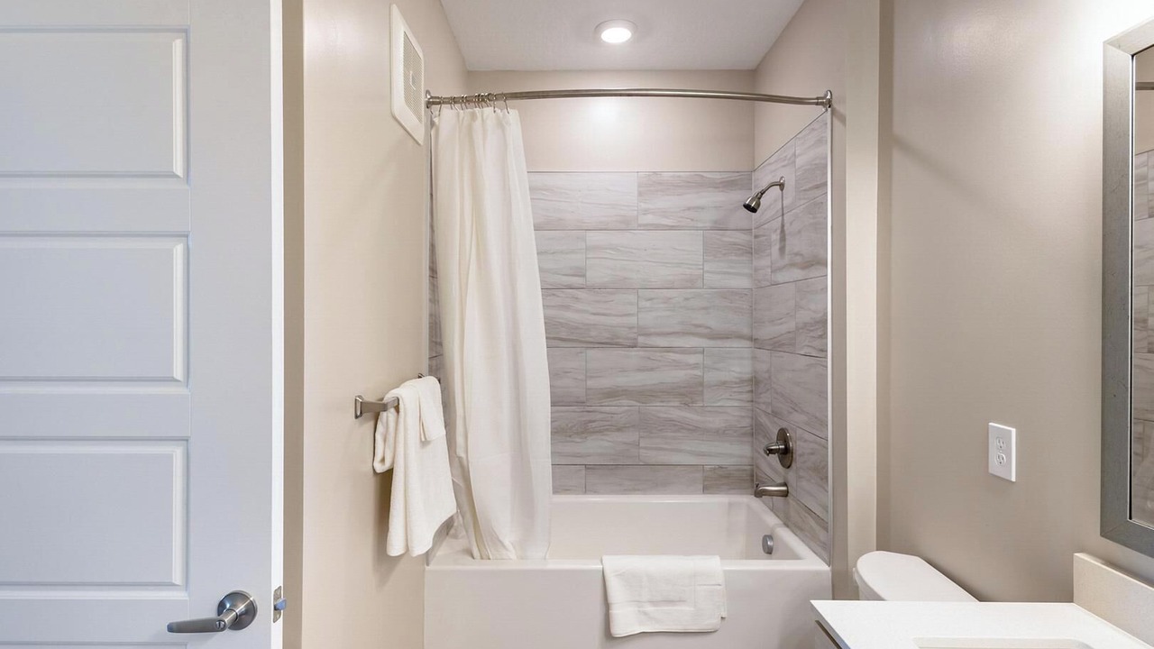 Photo of Bathroom in Kenton
