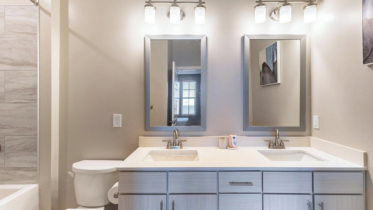 Photo of Bathroom in Kenton