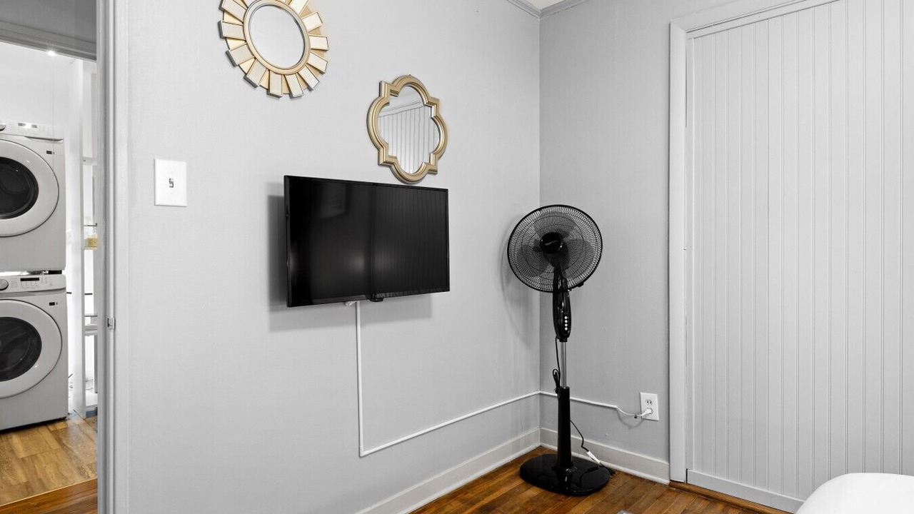 Photo of Bedroom in Oak Ridge